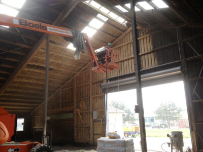 Rinderstall Holz sandstrahlen